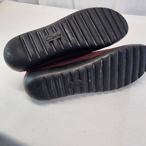 Clarks Perforated Nubuck Leather Slip-On Medora Gemma Size 8.5 - Picture 8 of 11